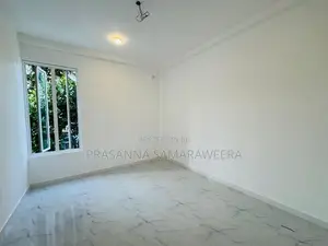 super luxury Brand New solid Modern House-piliyandala