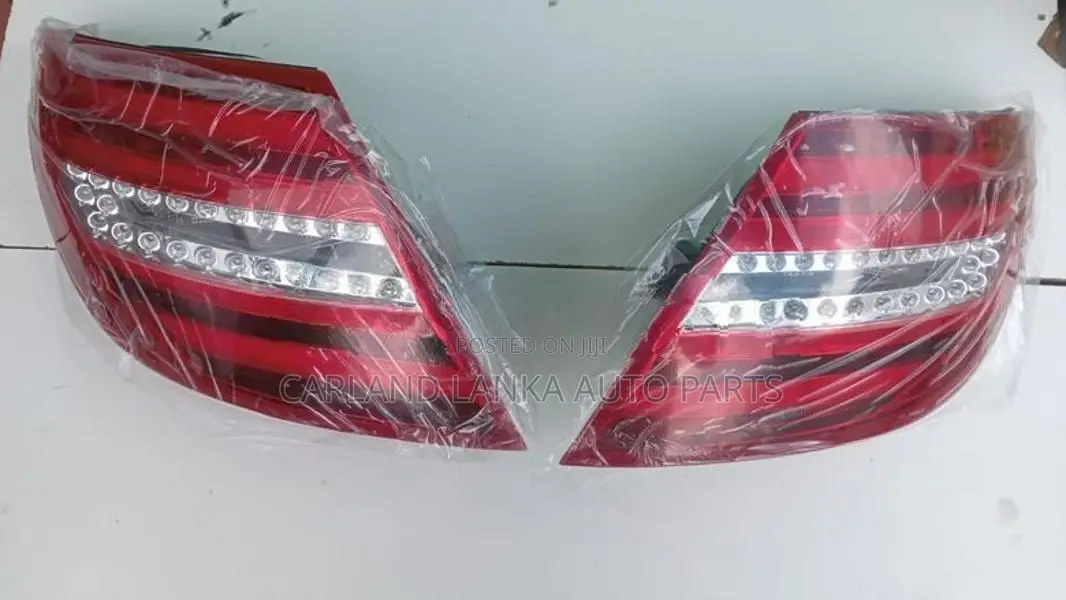 BENZ W204 C250 TAIL LIGHTS (L) SIDE BRAND NEW