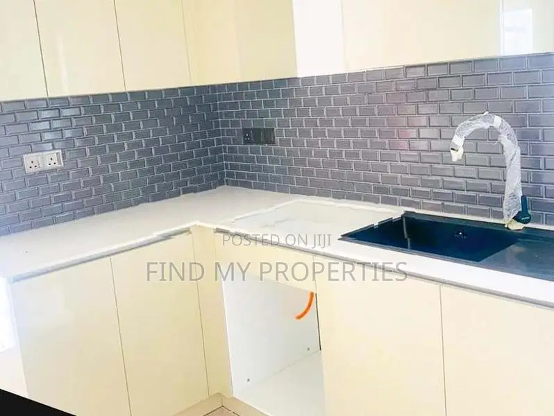 Apartment for Sale in Cressida Resort, Athurugiriya