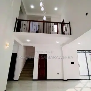 super luxury Brand New solid Modern House-piliyandala