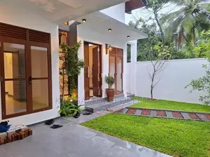 luxury property for sale in colombo 5