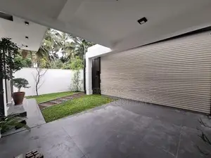 luxury property for sale in colombo 5