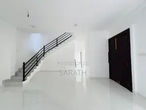 Strong Structure Brand New House Sale Talawatugoda