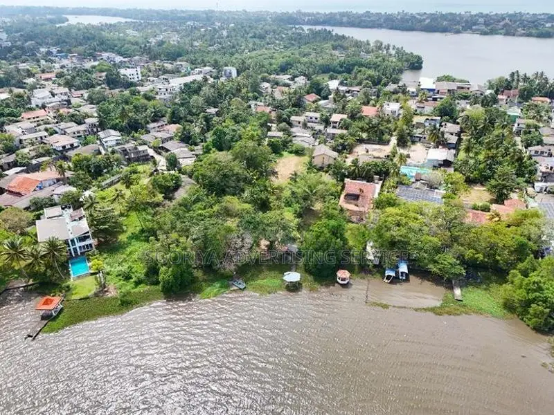 Exclusive Bolgoda Lakefront Property for Sale in Panadura