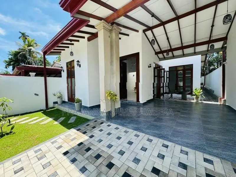Spacious House Sale in piliyandala