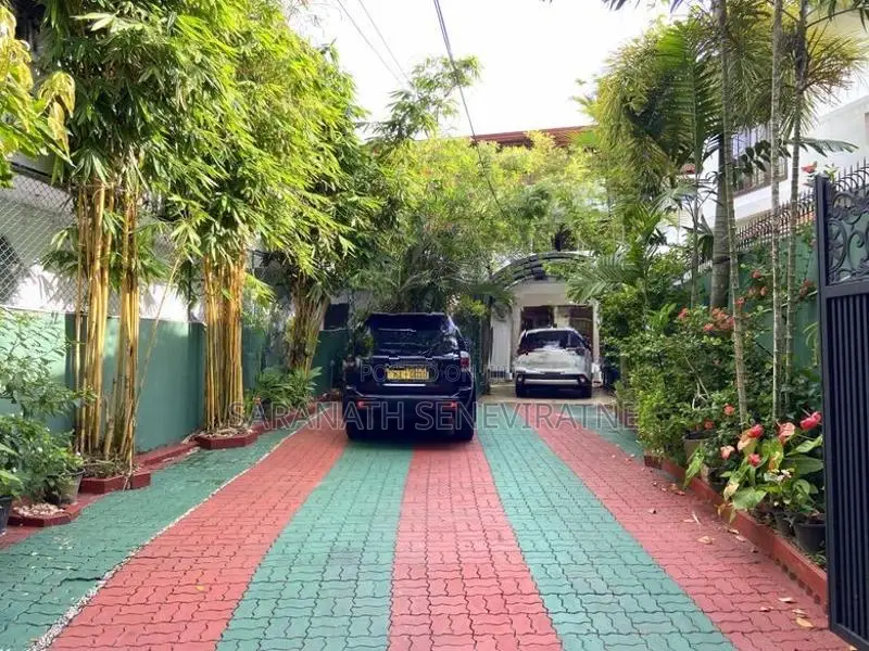 Solid House From DEHIWALA PEPILIYANA Mw - Sale
