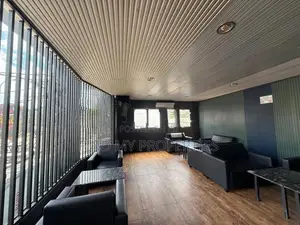 Commercial building for Sale in Kadawatha