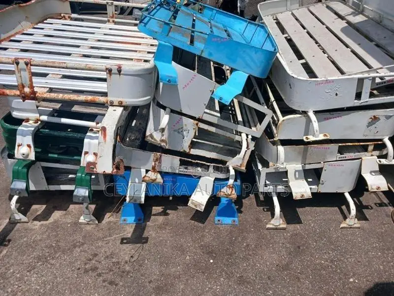 TRUCK HOOD RACK