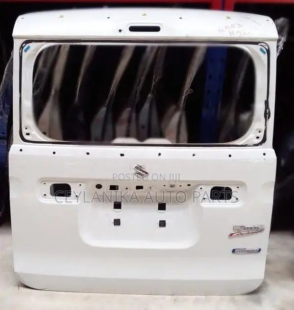 SUZUKI SPACIA MH55 DICKY DOOR PANEL