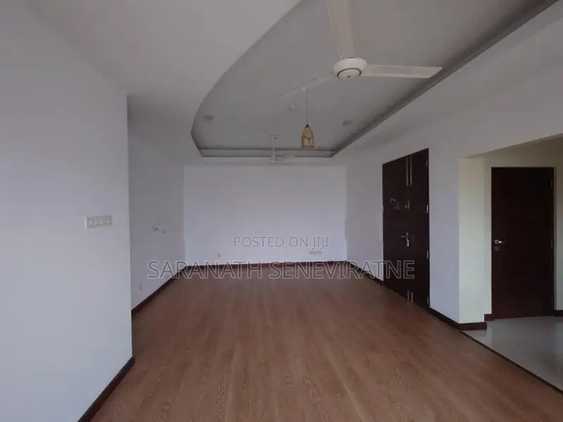 Castle Regency Ethulkotte Apartment - for Sale