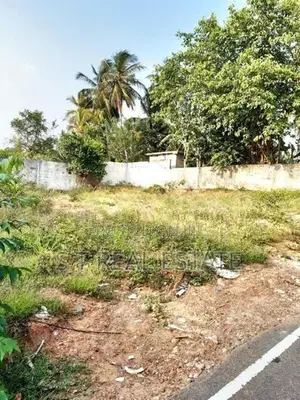 9.50P Bare Land For Sale In Thalawathugoda