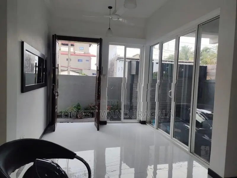 House for rent in battaramulla. Hr-279