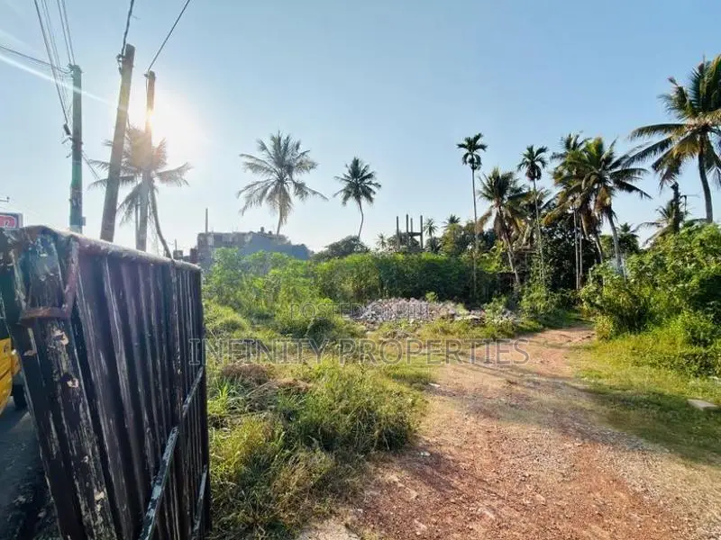 (AF852) 100 Commercial Land Sale At Piliyandala