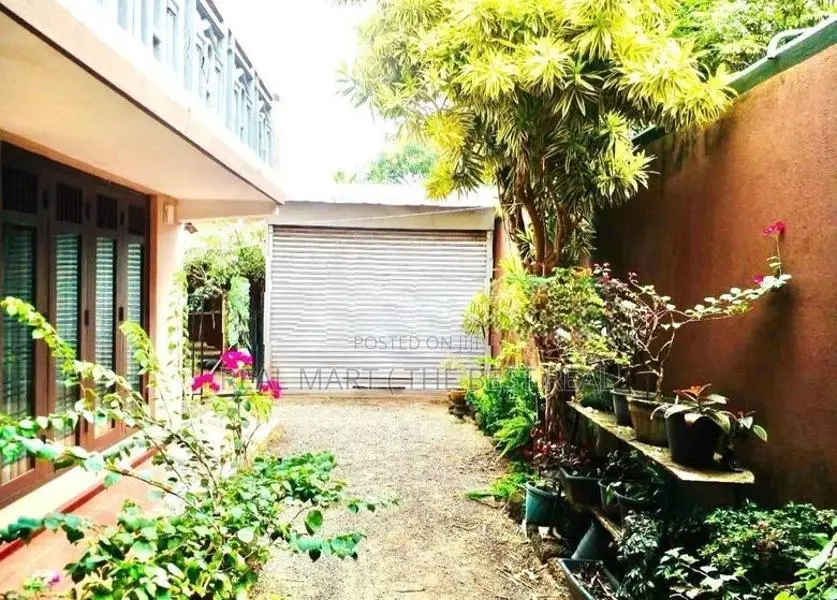 MORATUWA : 7 BR ( 25.1 Perch) 2-STOREY PROPERTY FOR SALE