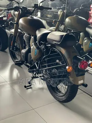 New Royal Enfield Classic 350 2026 Beige