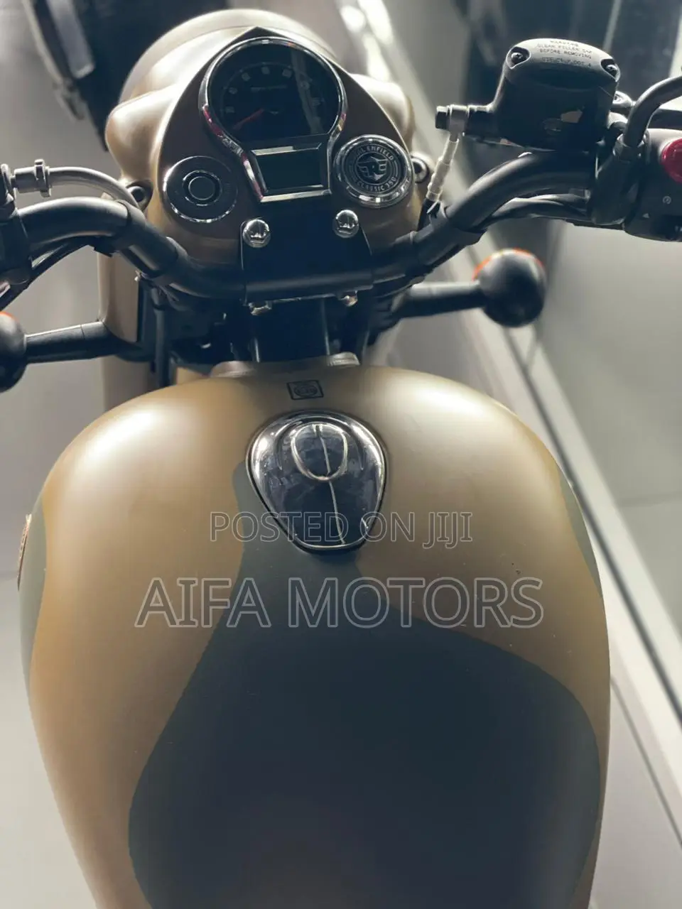 New Royal Enfield Classic 350 2026 Beige