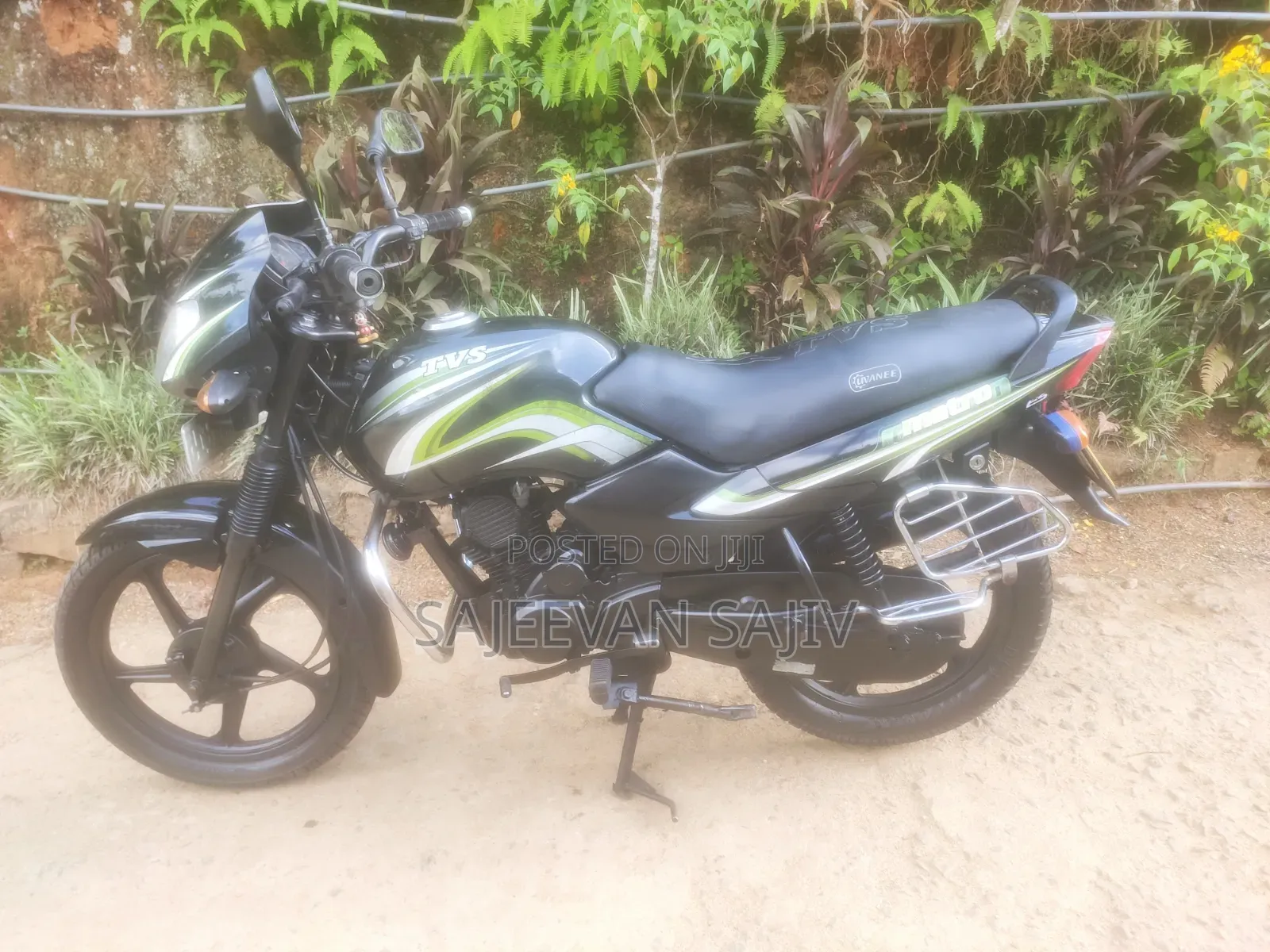 TVS Metro 2015 Green