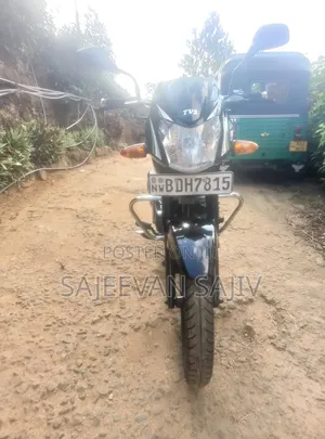 TVS Metro 2015 Green