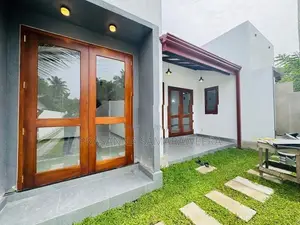Modern super luxury House-piliyandalan