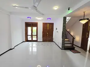 Newly Build 3 Story House For Sale In Kahathuduwa