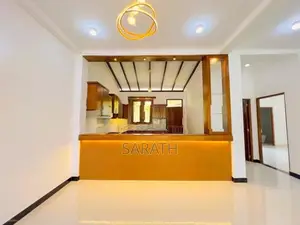 සුපිරි නිවසක් අතුරුගිරියෙන්