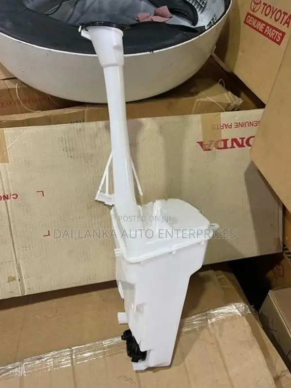 Toyota Corolla 141 Washer Bottle