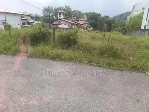 Container yard Suitable Land for sale athurugiriya