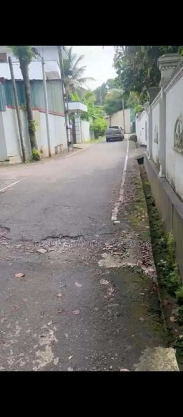Colombo : 2BR (1500sq.ft) House for Sale in Pannipitiya