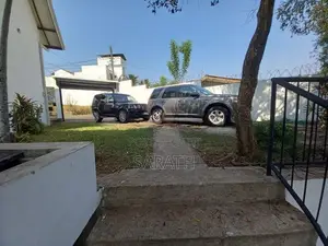 Pool With Luxury House Sale Talawatugoda