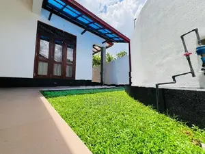 Single Storied Brand New Super House In Battaramulla