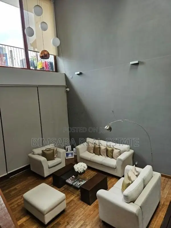4-BR Ultra-Modern 3-Story Luxury Residence for Sale in Nawala | SH1535