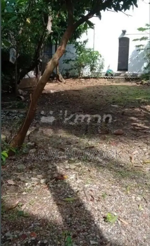 Dehiwala Kalubowila Off Hospital Rd Rathnawali 9.27P Land For Sale