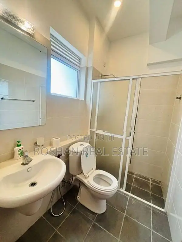 FULLY FURNISHED REGENT RESIDENCIES APARTMENT SALE MOUNT LAVANIA CHI246