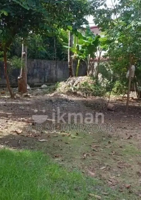 Dehiwala Kalubowila Off Hospital Rd Rathnawali 9.27P Land For Sale
