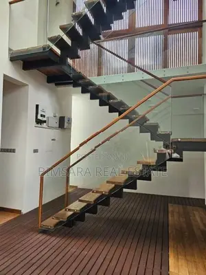 4-BR Ultra-Modern 3-Story Luxury Residence for Sale in Nawala | SH1535