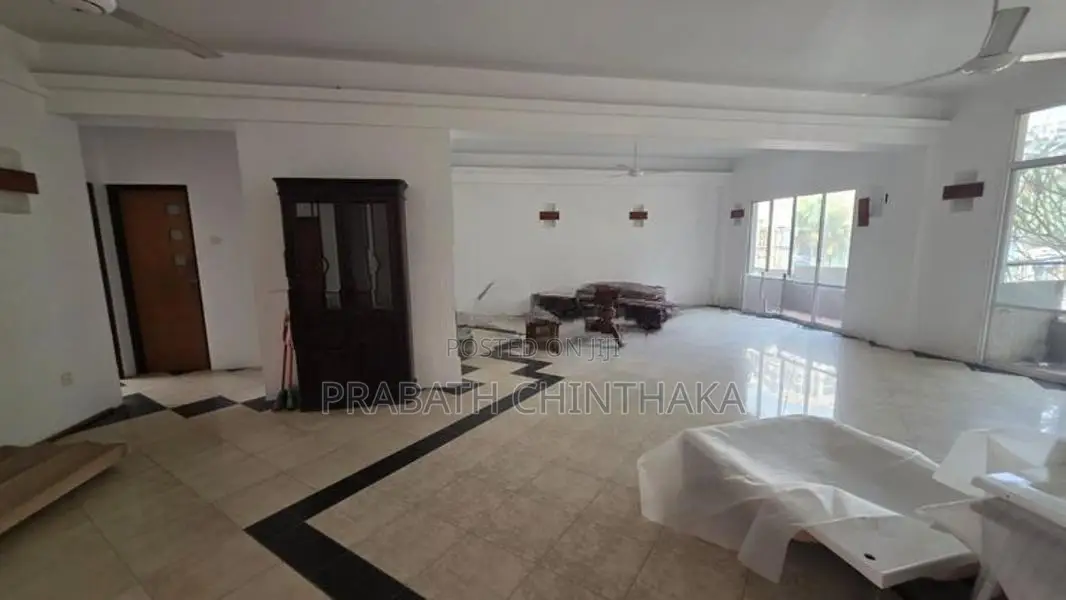 Building / office space for Rent in Colombo 03