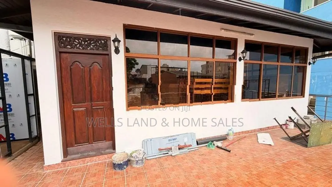 Furnished 9 Bedrooms House For Rent - Colombo 6