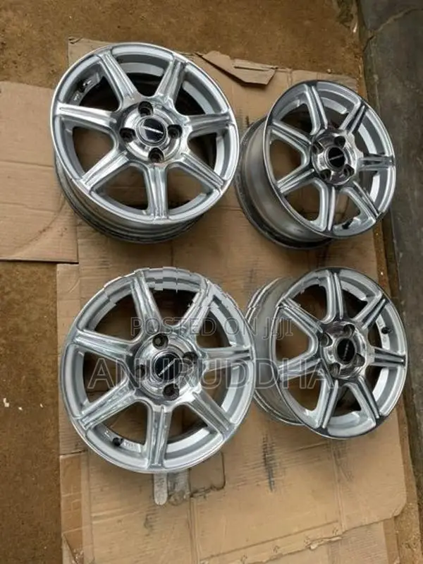 14” Alloy Wheels