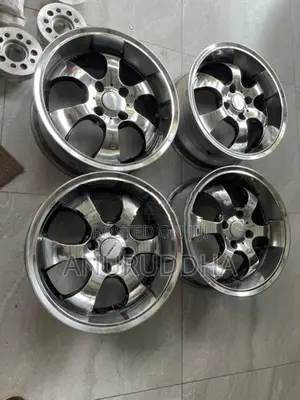 15” Alloy Wheels