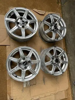14” Alloy Wheels