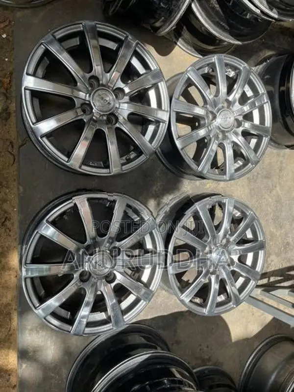 14” Alloy Wheels