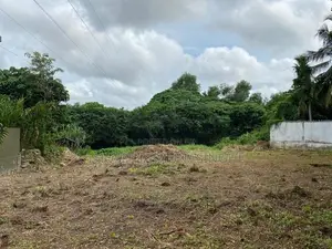Water Front Land For Sale In Battaramulla