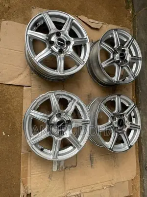 14” Alloy Wheels