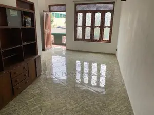 1200 Sqft 2 BHK 2nd Floor House for Rent Dehiwala