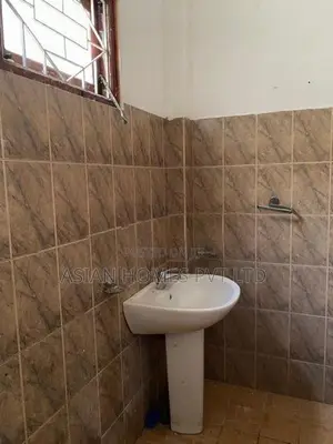 1200 Sqft 2 BHK 2nd Floor House for Rent Dehiwala