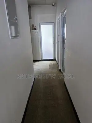 Commercial Building For Rent in 5th Lane Kollupity Colombo.03