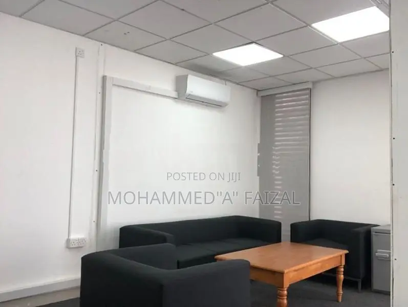 Shop For Rent in Kollupity Colombo.03