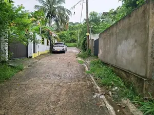 Land for sale Kaduwela, Korathota, square plot. (ID:KDWL003)