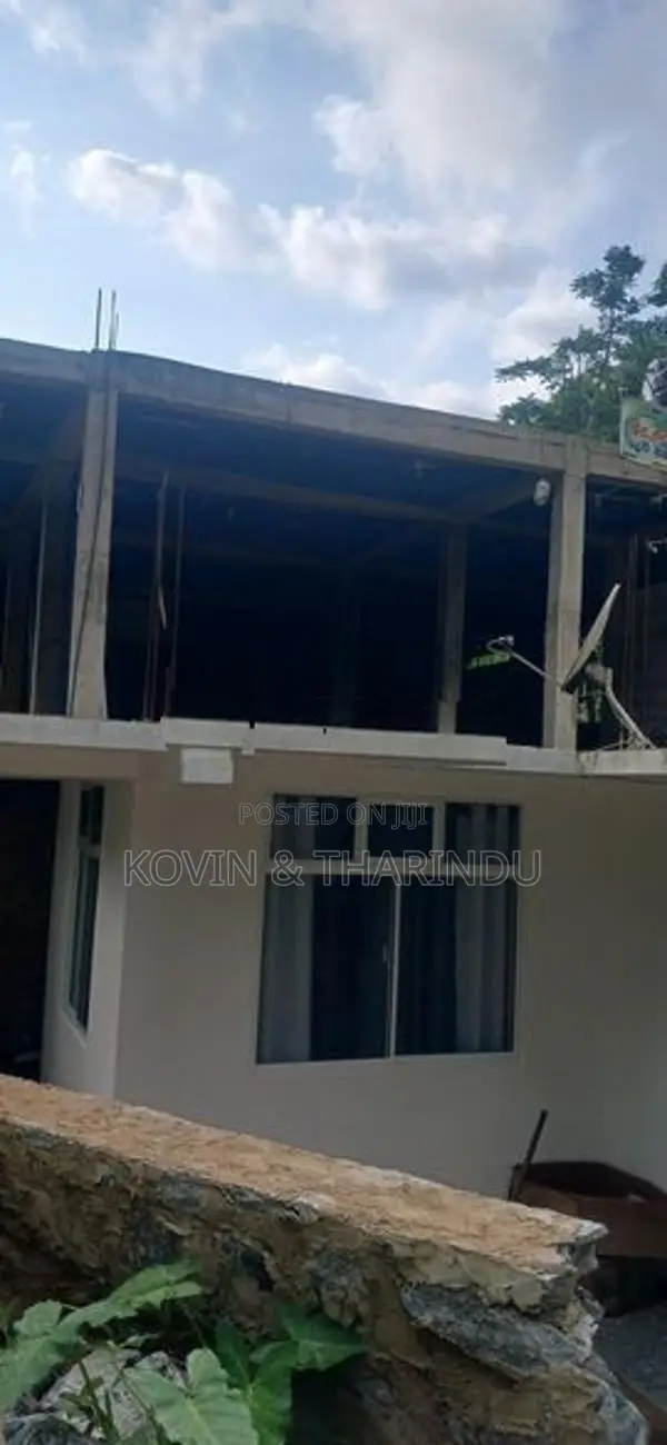 House with Land for Sale in Pilimathalawa