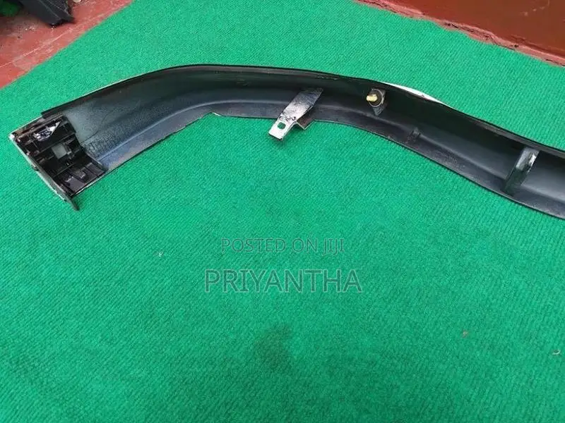 Toyota Roomy/Tank Body kit